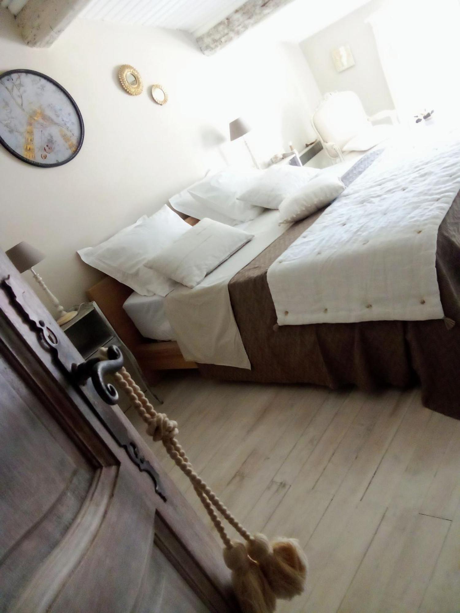 إج مورت La Maison Perchee الغرفة الصورة